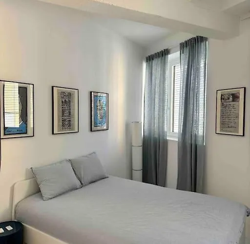 Loft Industriel En Duplex - The Urban Garage 아파트 *